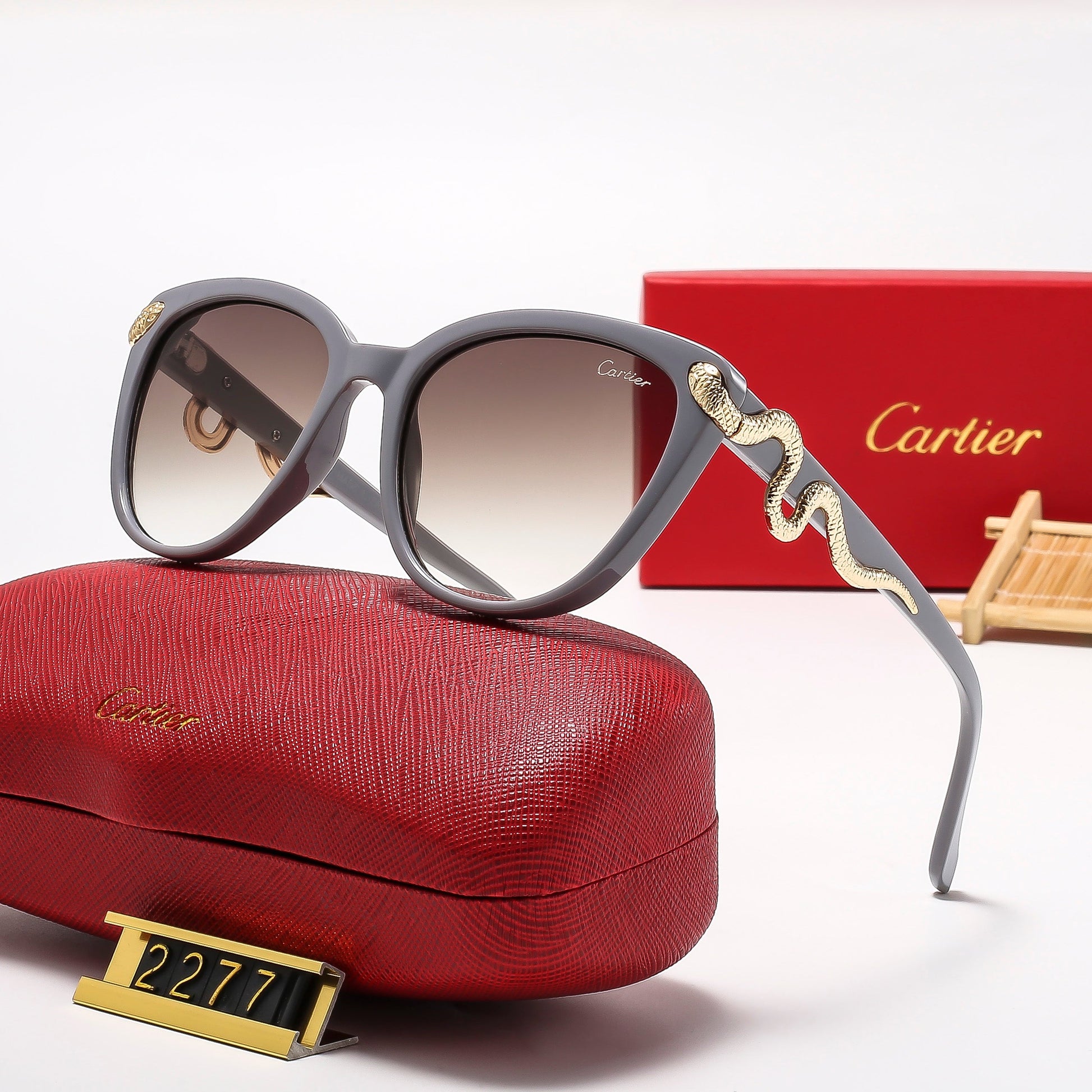 Fashion hot 7 color sunglasses 2277
